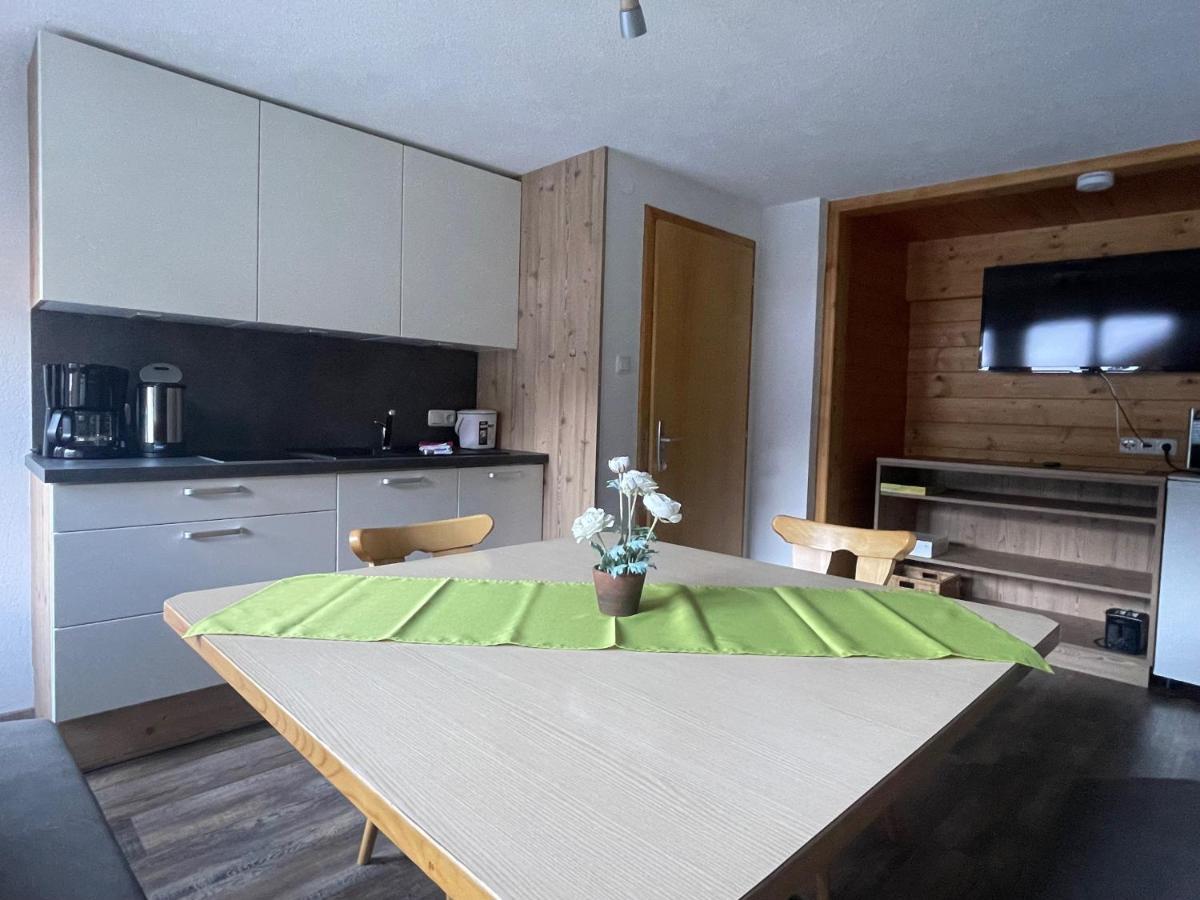Ferienwohnungen Haus Bergflora 바흐 외부 사진